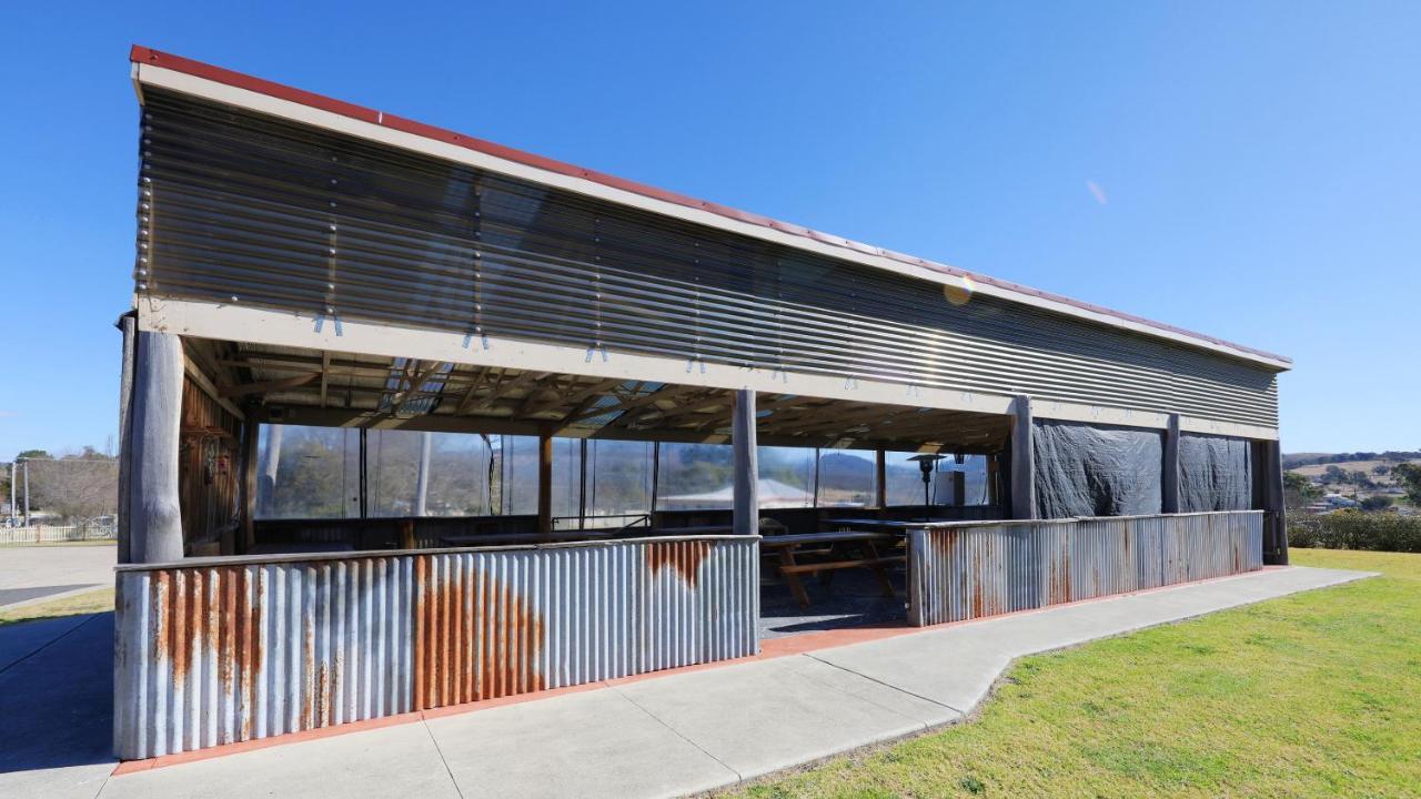 Tenterfield Motor Inn Exterior foto